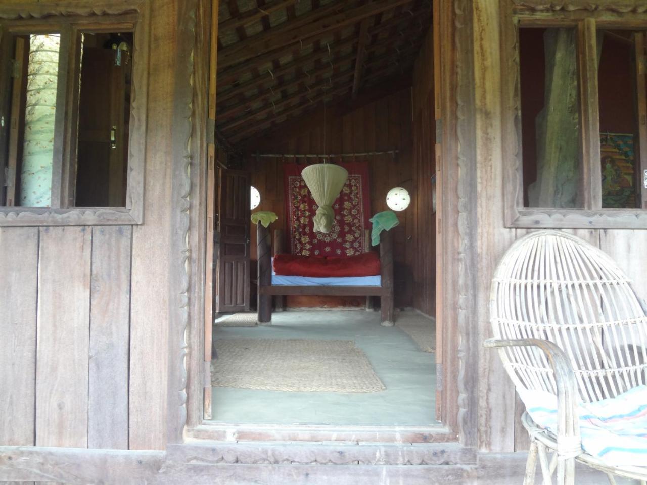 Shanta Ghar A Rustic Guesthouse Chitwan Εξωτερικό φωτογραφία