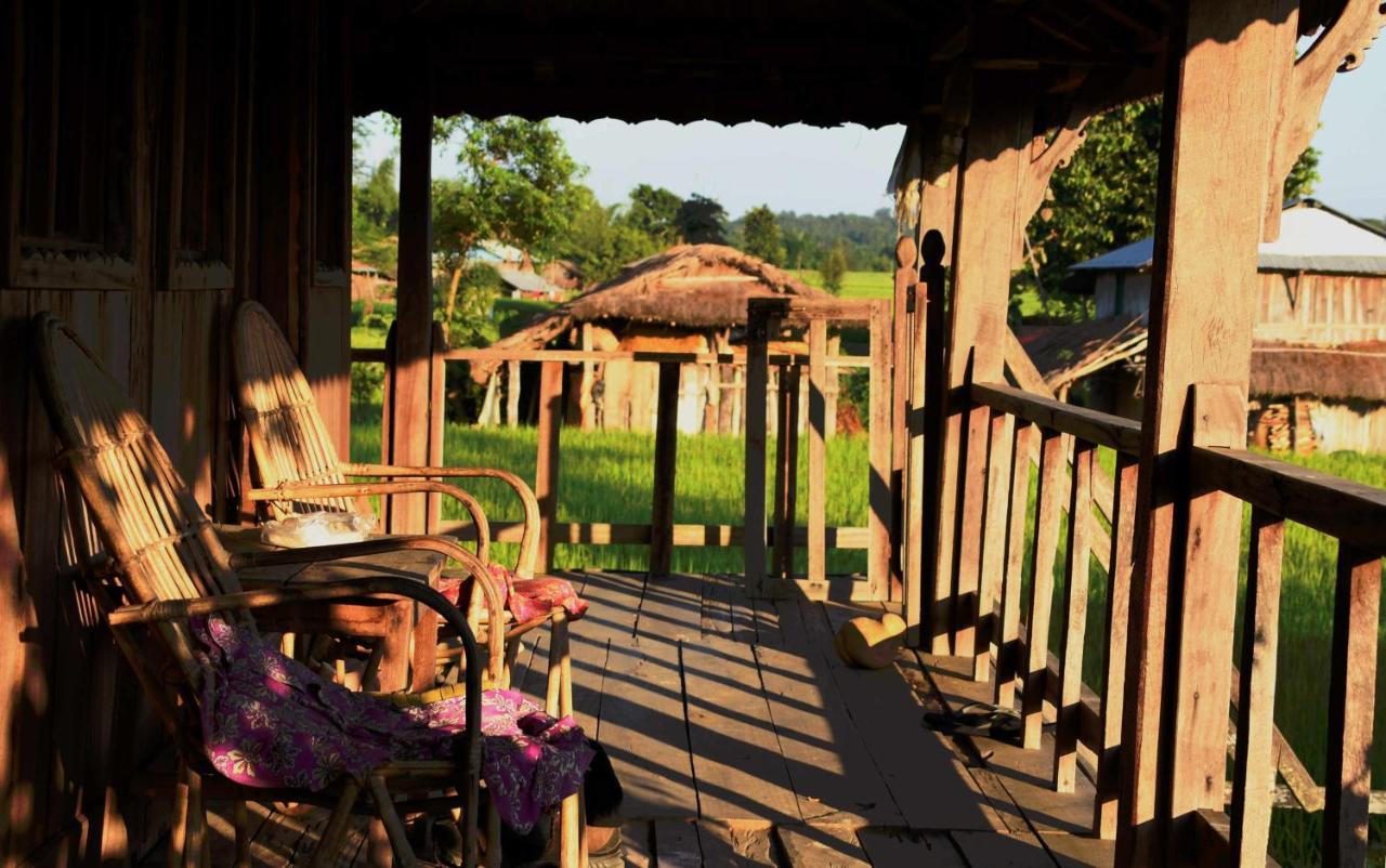 Shanta Ghar A Rustic Guesthouse Chitwan Εξωτερικό φωτογραφία