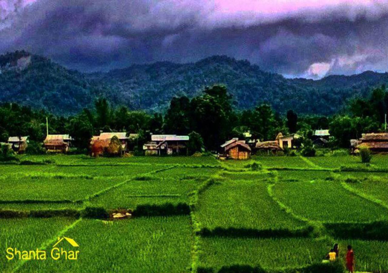 Shanta Ghar A Rustic Guesthouse Chitwan Εξωτερικό φωτογραφία